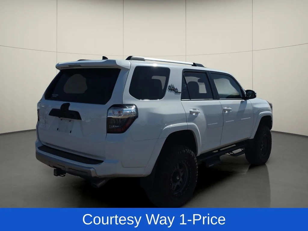 Used 2018 White Toyota TRD Off-Road Premium image 9