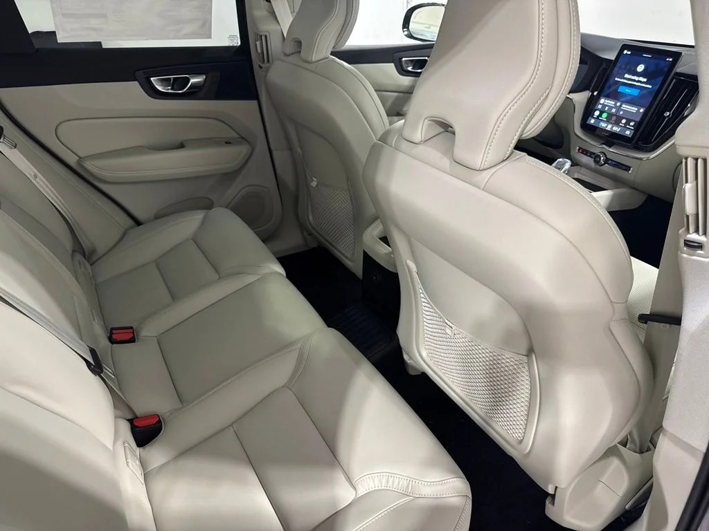 New 2026 Aurora Blue Volvo T8 Ultra image 24