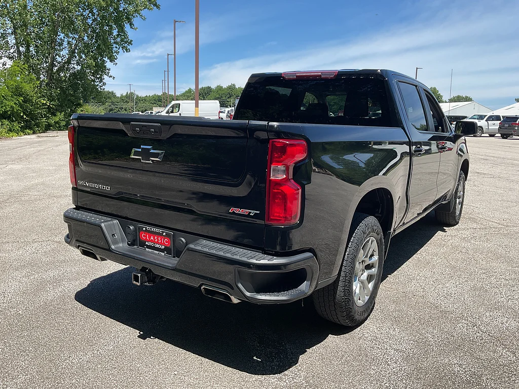 Used 2023 Black Chevrolet RST image 7