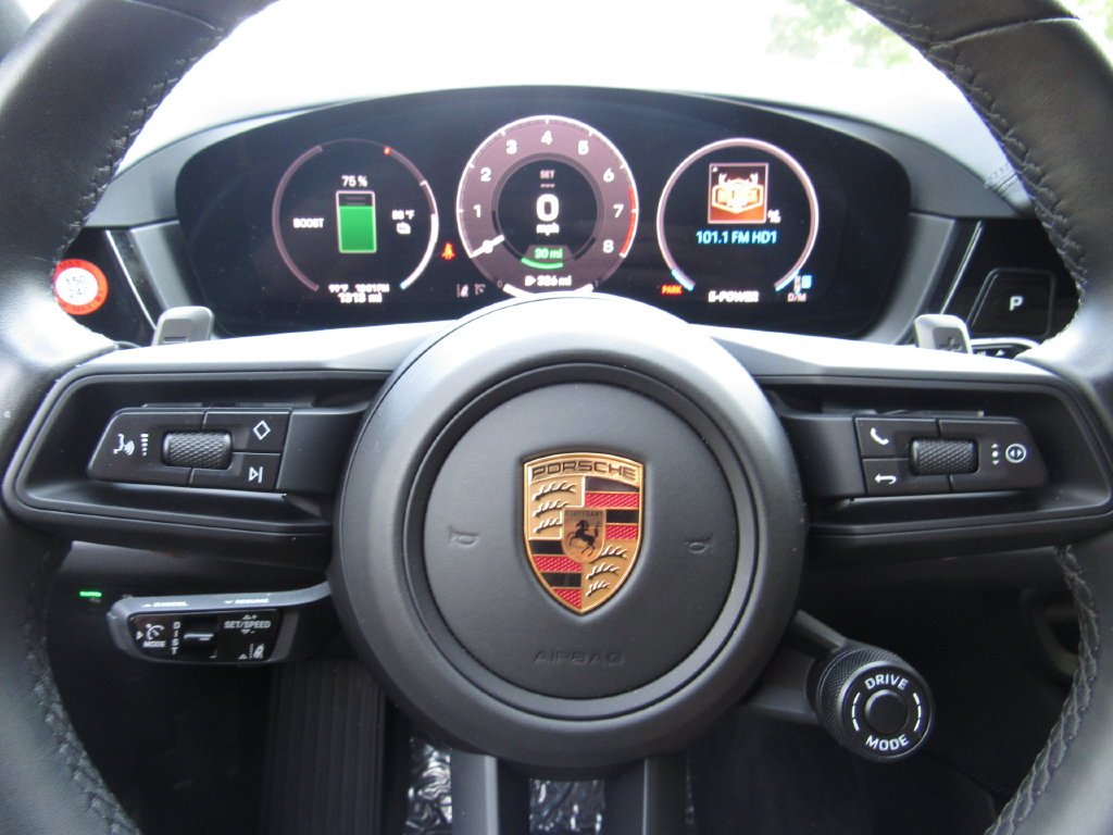 2025 Porsche Cayenne Coupe S E-Hybrid - Photo 32