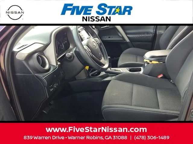 Used 2017 Black Toyota XLE image 5