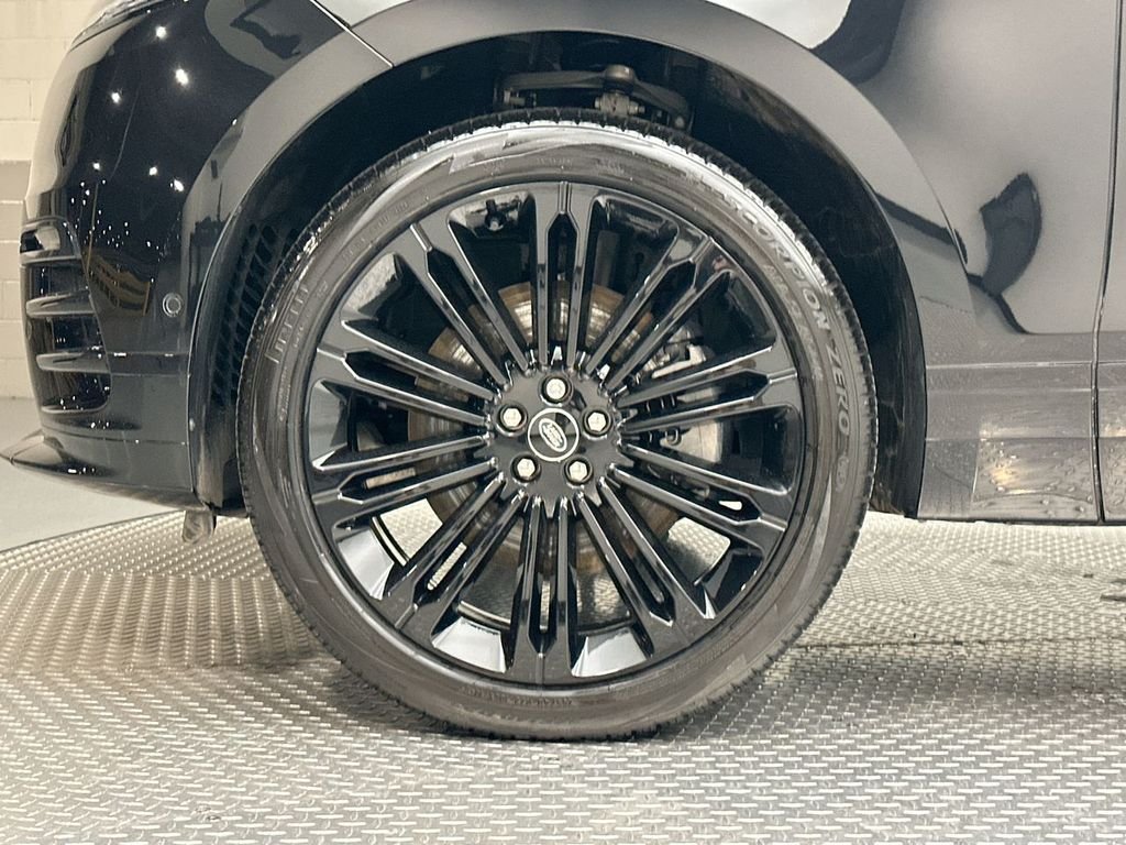 2026 Land Rover Range Rover Velar Dynamic SE - Photo 17