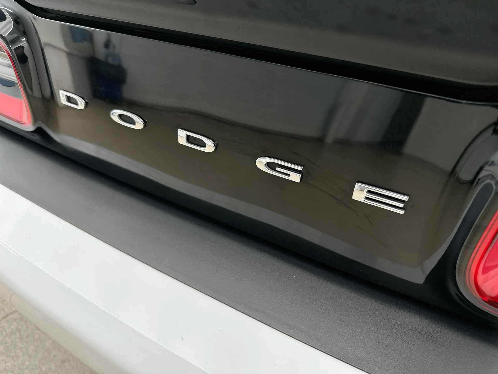 Used 2022 White Dodge R/T Scat Pack Widebody image 40