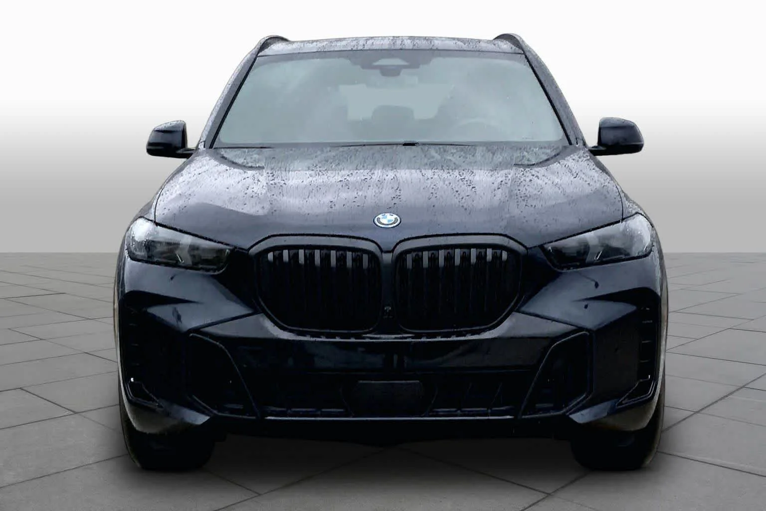 New 2026 Carbon Black Metallic BMW xDrive50e image 3