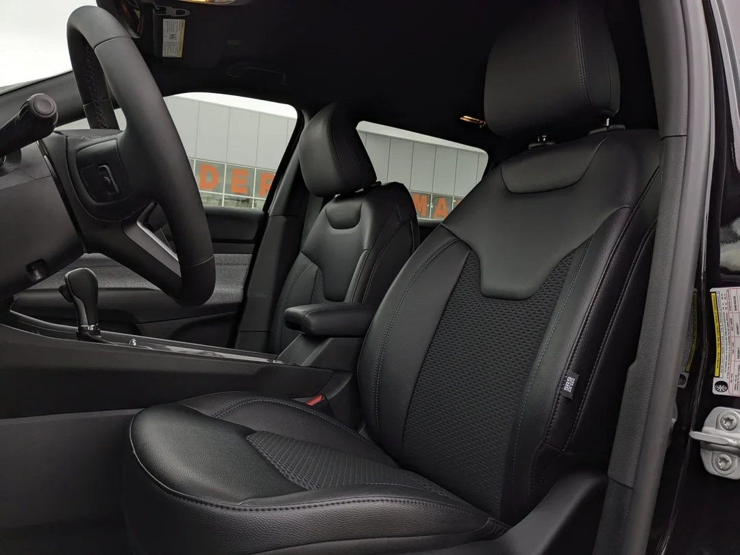New 2026 Black Jeep North - - 4x4 - Heated Seats & Steering - Power Liftgate - 10.1  Display - Keyless Entry & More! image 14