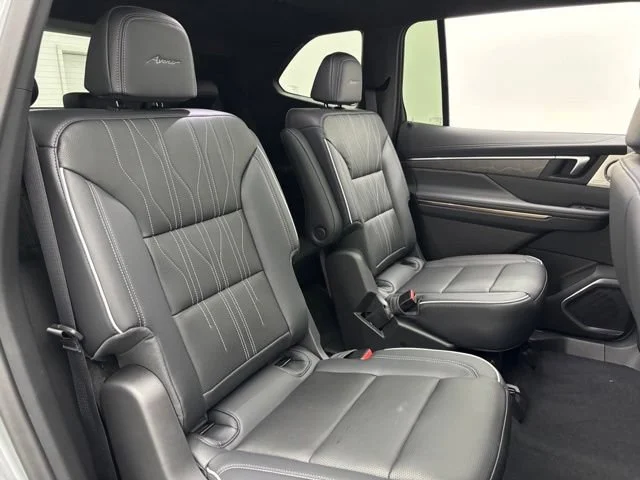 2026 Buick Enclave Avenir - Photo 42