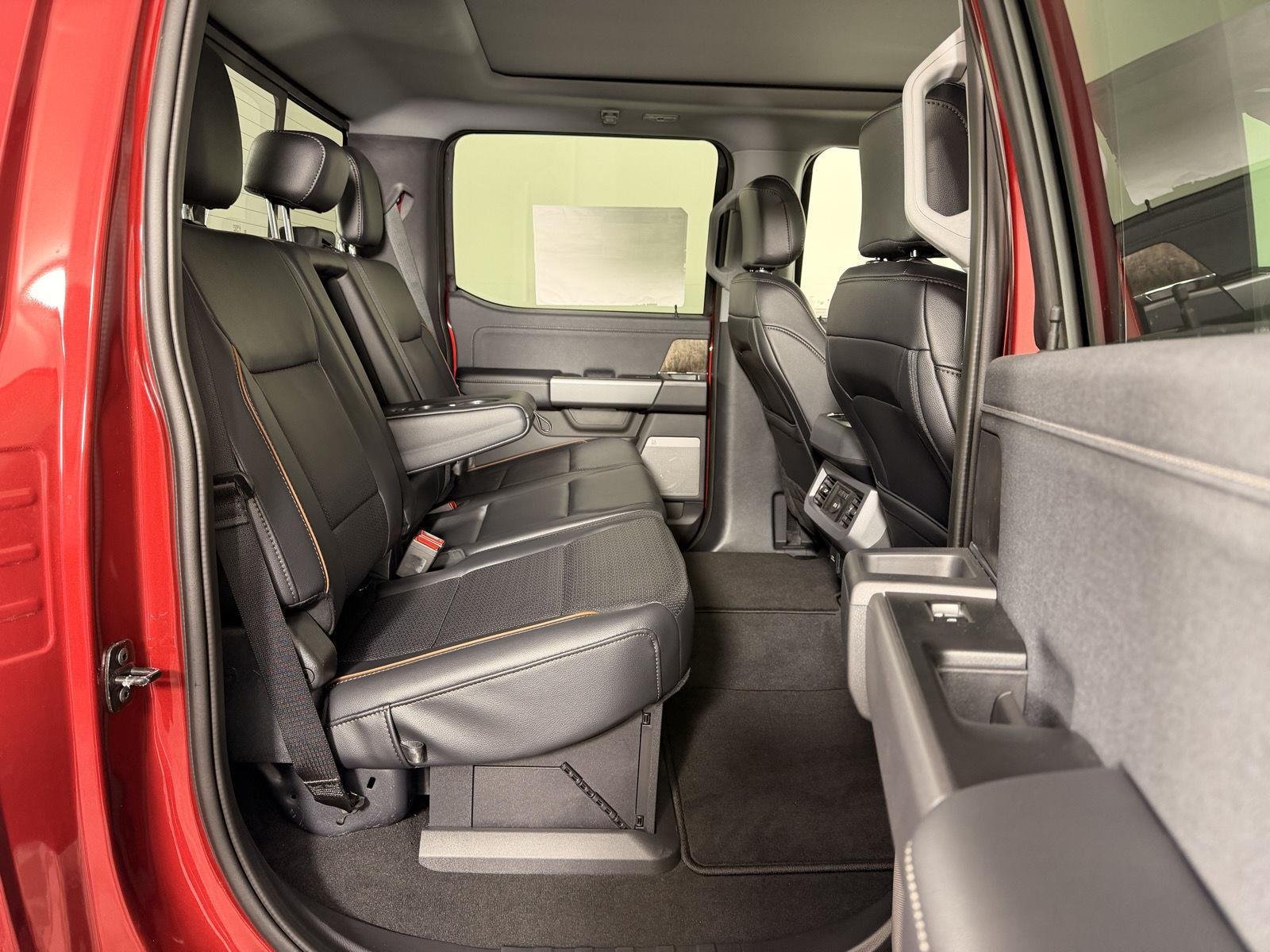 2025 Ford F-350 Super Duty Lariat - Photo 58