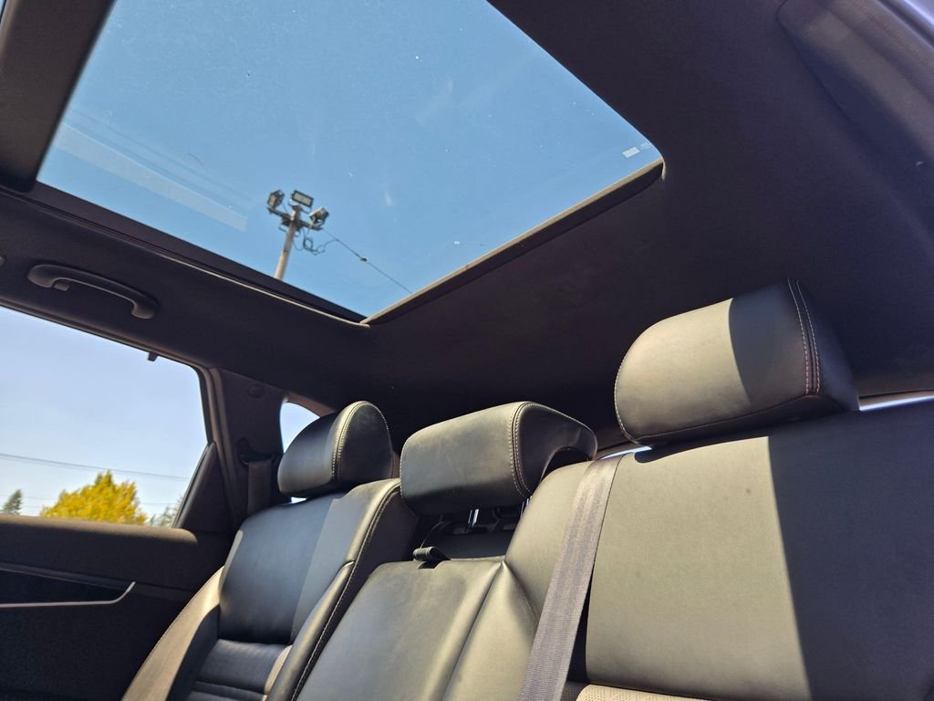 Used 2016 Titanium Silver Kia SX Limited image 18
