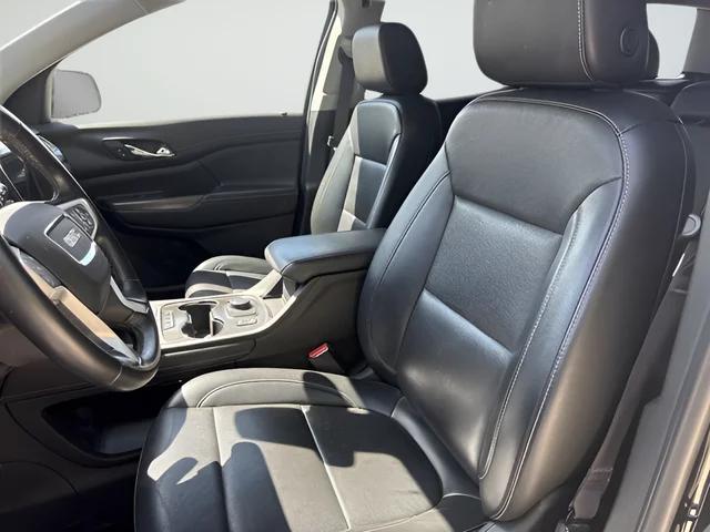 2023 GMC Acadia SLT - Photo 21
