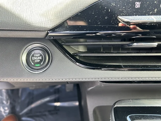 Used 2025 BLACK BUICK Preferred image 30