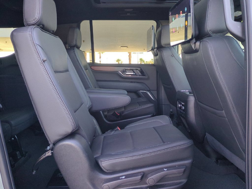 2026 GMC Yukon XL Denali - Photo 37