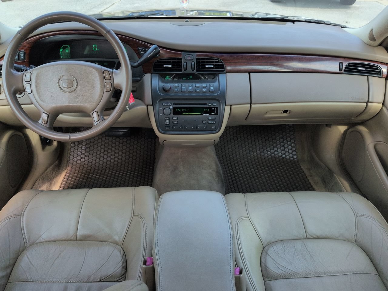 Used 2004 Cashmere Cadillac 4DR SDN image 13