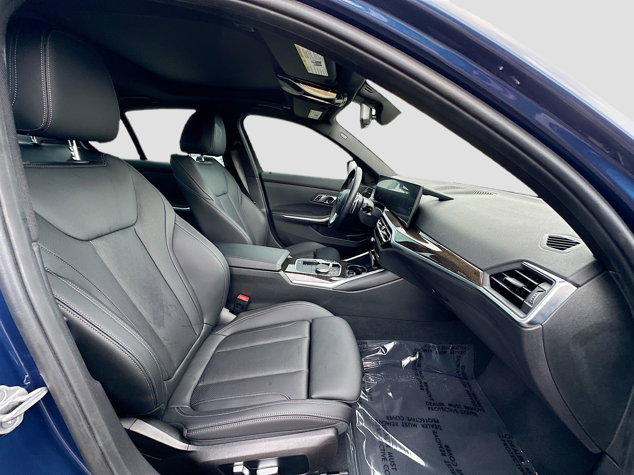 Used 2023 Phytonic Blue Metallic BMW 330i image 25