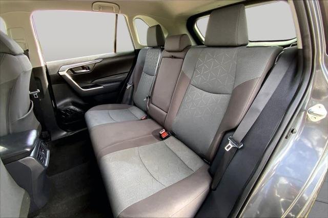 Certified Used 2025 MAGNETIC GRAY MET. Toyota  image 20