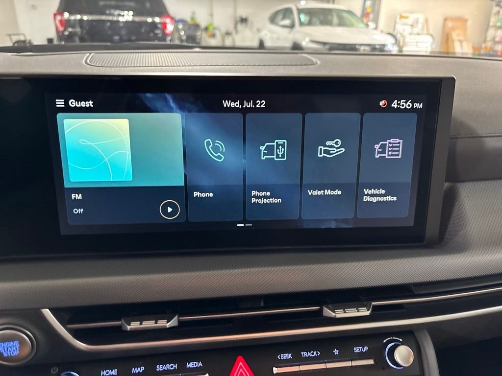 Certified Used 2025 Silver Hyundai SE image 17