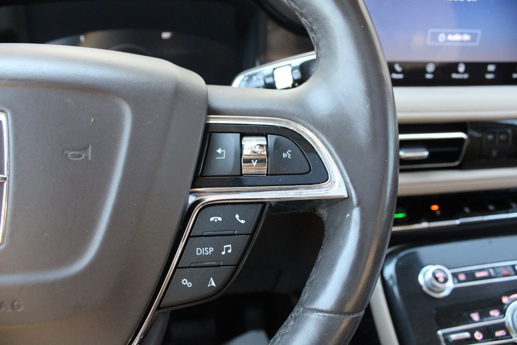 Used 2023 Pearl Metallic Lincoln Reserve image 15