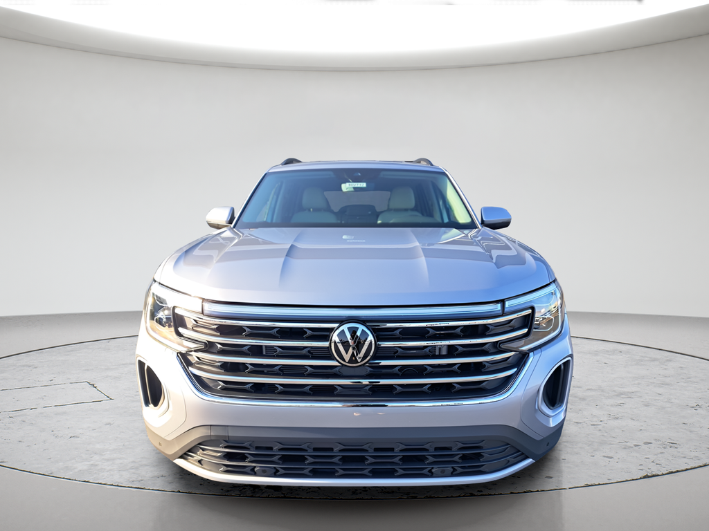 New 2026 Silver Volkswagen SE w/Technology image 8