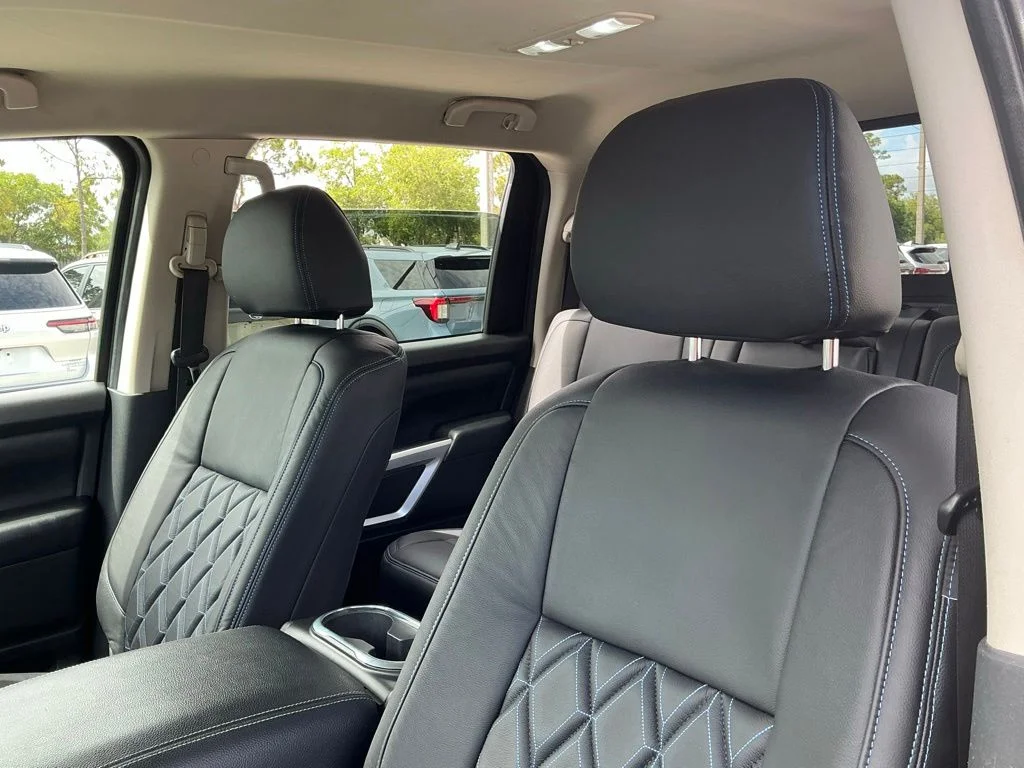 Used 2021 Gray Nissan SV image 32