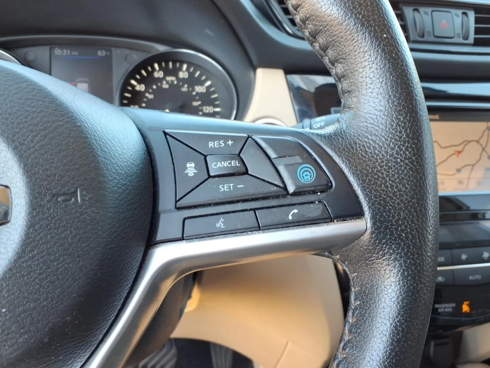 Used 2020 Pearl White Tricoat Nissan SL image 30