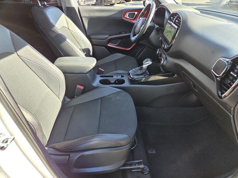 Used 2023 White Kia GT-Line image 20