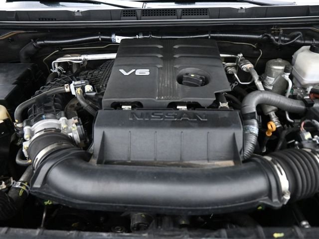Used 2023 Gray Nissan PRO-X image 27