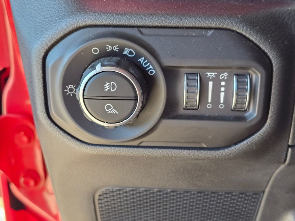 Used 2021 Red Jeep Rubicon image 16