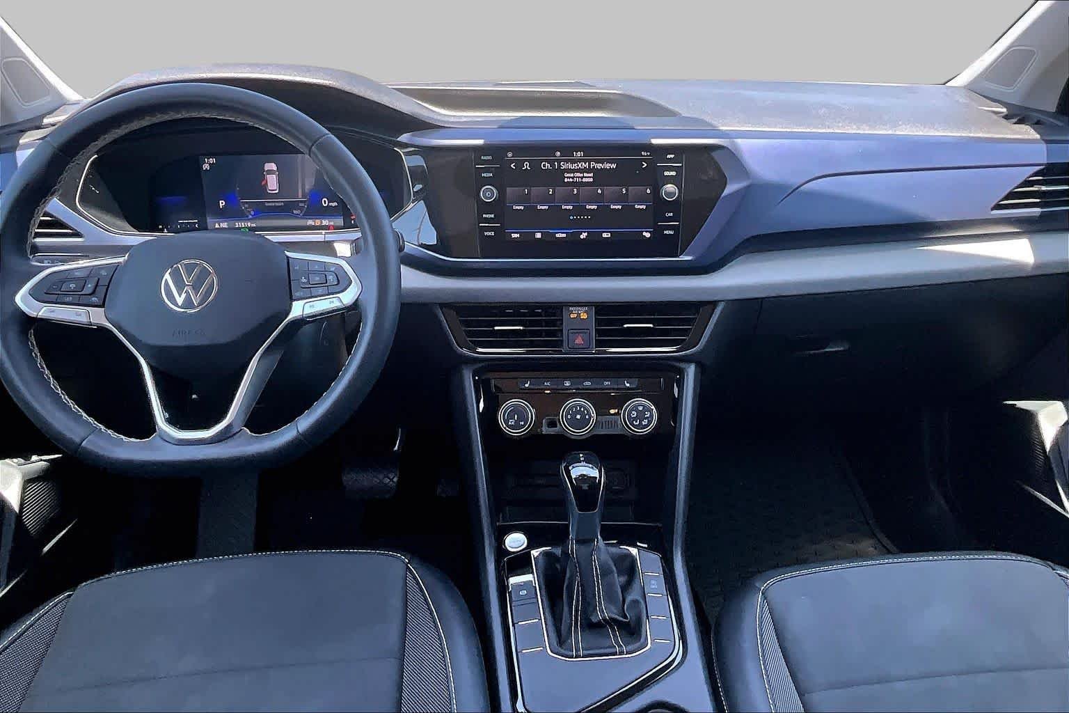 Used 2023 Kings Red Metallic Volkswagen SE image 16