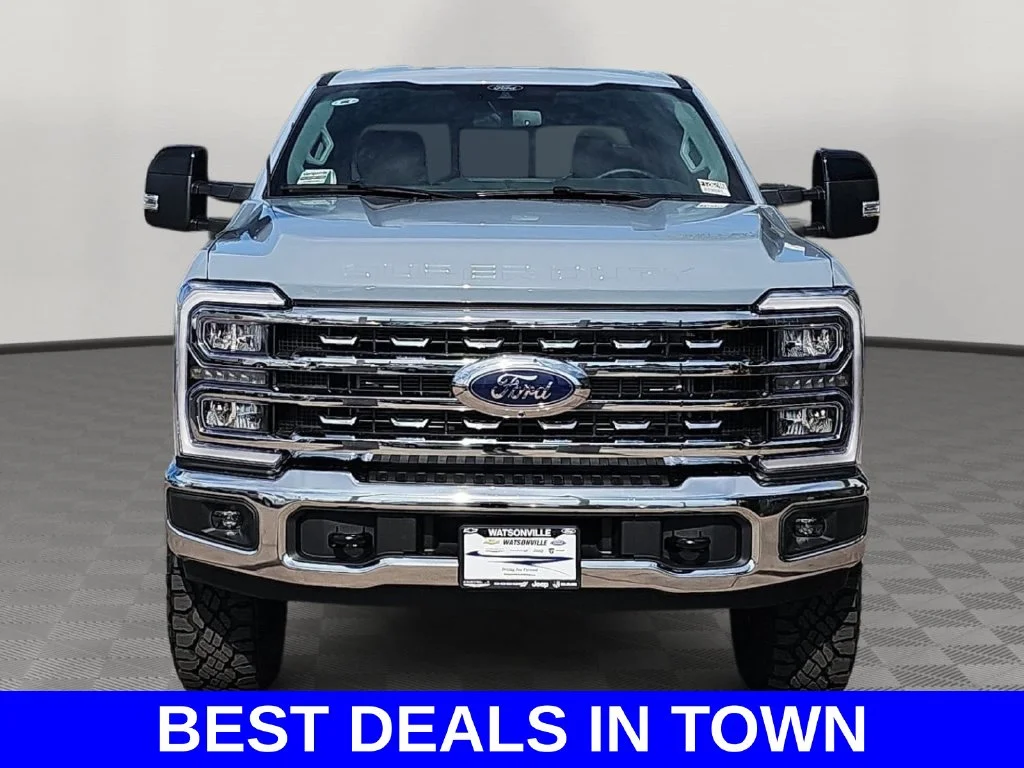 New 2026 Glacier Gray Metallic Tri-Coat Ford F-250® Lariat® image 8
