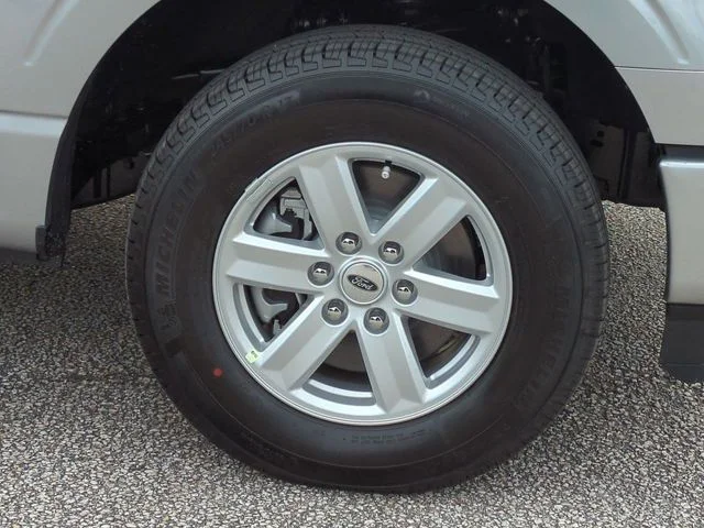 New 2026 Iconic Silver Metallic Ford XLT image 11