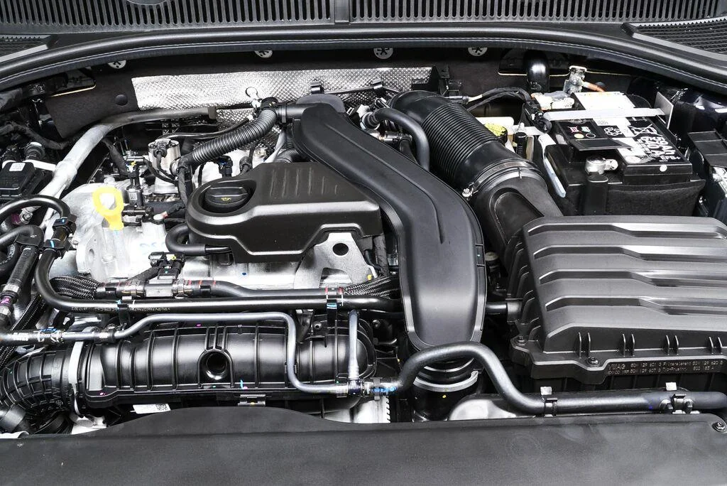 New 2026 Deep Black Pearl Volkswagen S image 33