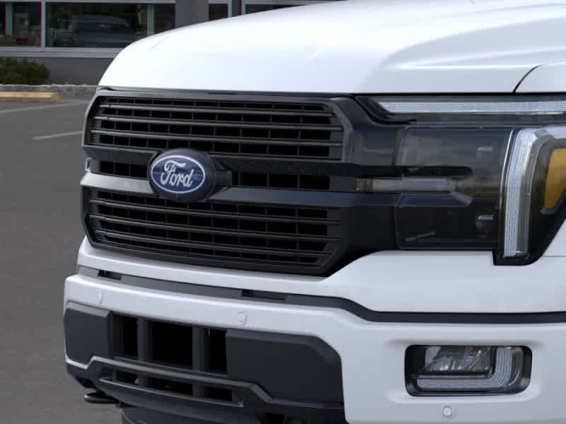 New 2026 Star White Metallic Tri-Coat Ford Platinum® image 17