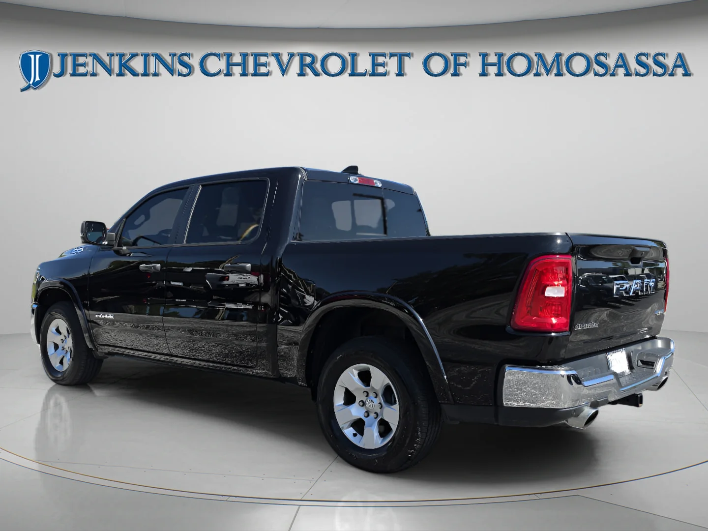 Used 2025 Diamond Black Crystal Pearlcoat Ram Big Horn image 6