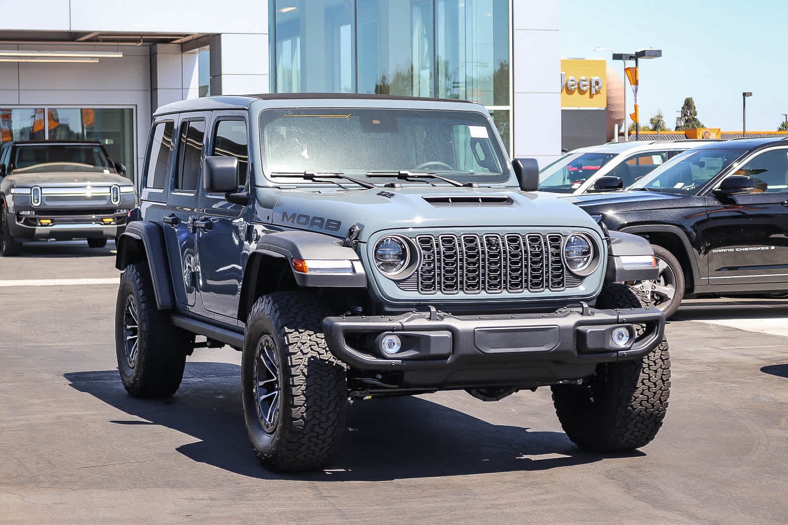 New 2026 Anvil Clear-Coat Exterior Paint Jeep Moab 392 image 3