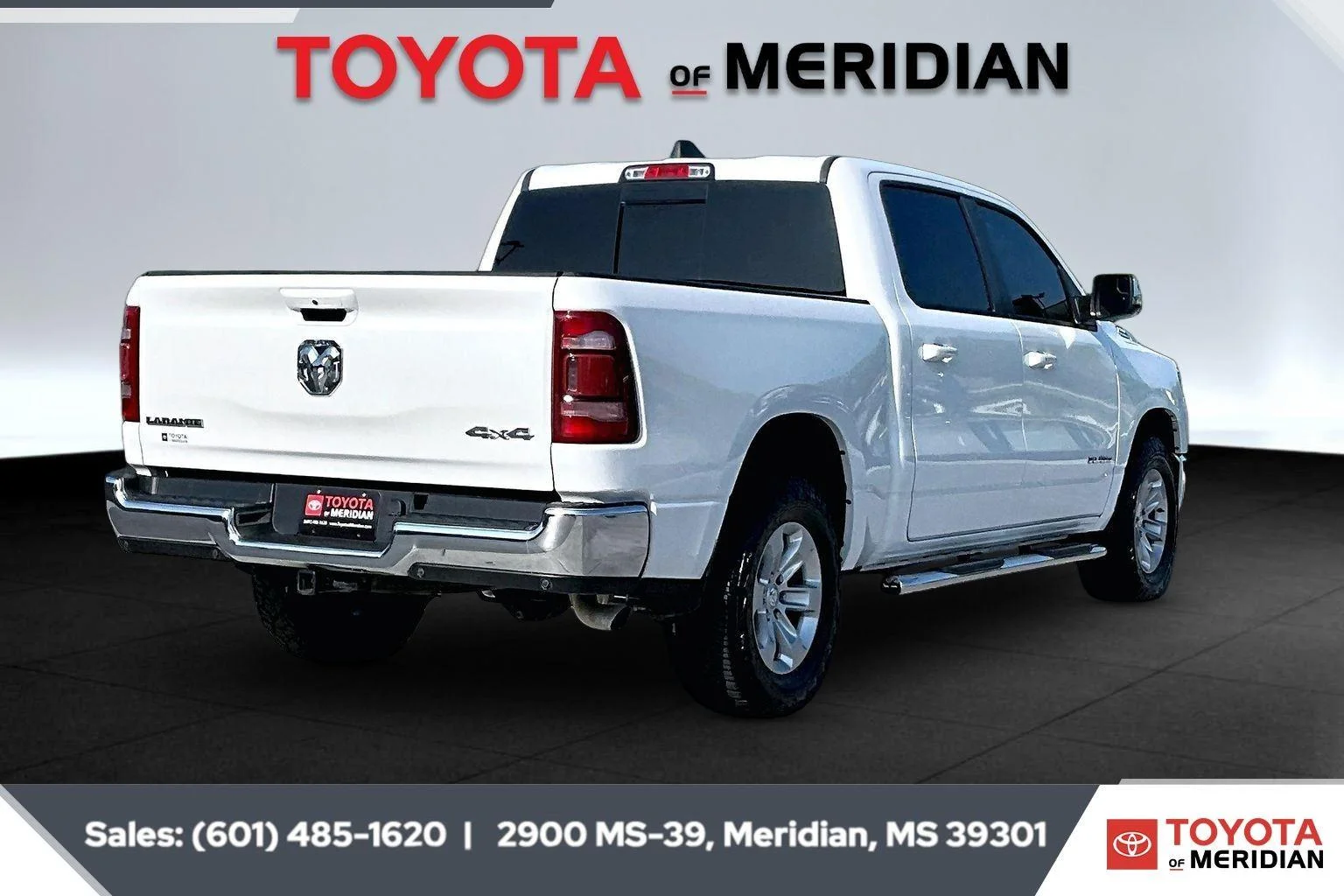 Used 2023 Ivory White Tri-Coat Pearlcoat Ram Laramie image 11