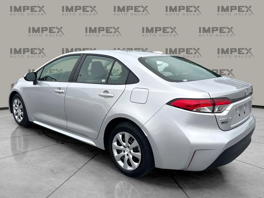 Used 2025 Silver Toyota LE image 3
