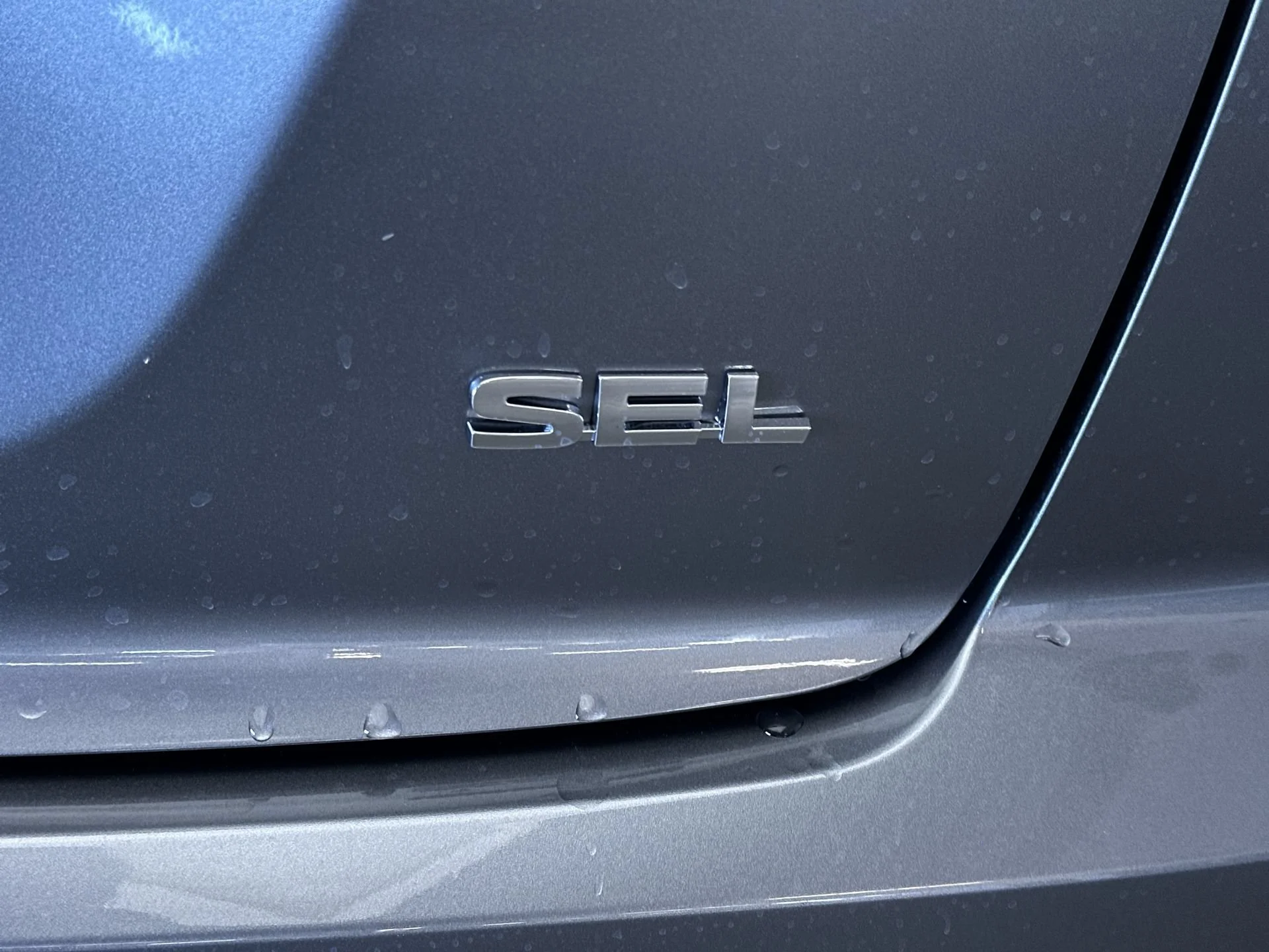 New 2026 Mercury Gray Metallic Mitsubishi SEL image 23