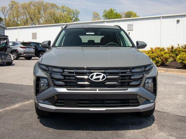 New 2026 Gray Hyundai SEL FWD image 3