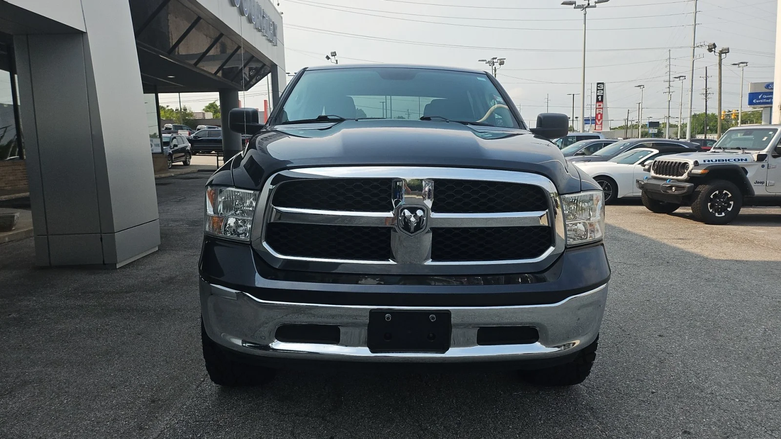Used 2021 Gray Ram SLT 4WD image 7