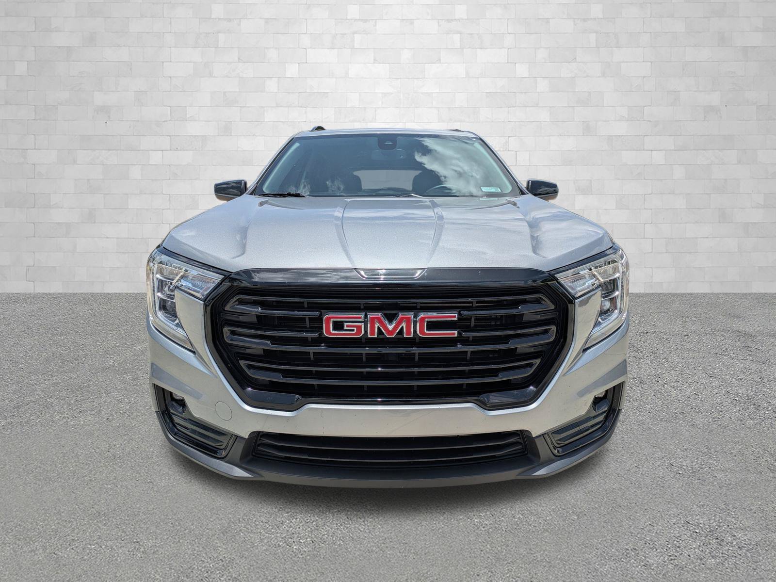 2023 GMC Terrain SLT - Photo 6