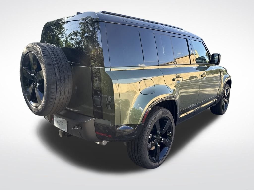 New 2026 Woolstone Green LAND ROVER X-Dynamic SE image 5