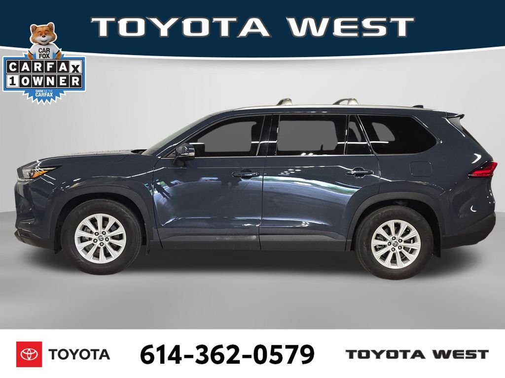 Used 2024 White Toyota XLE image 10