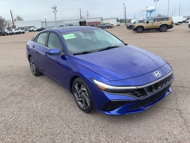 2025 Hyundai Elantra SEL