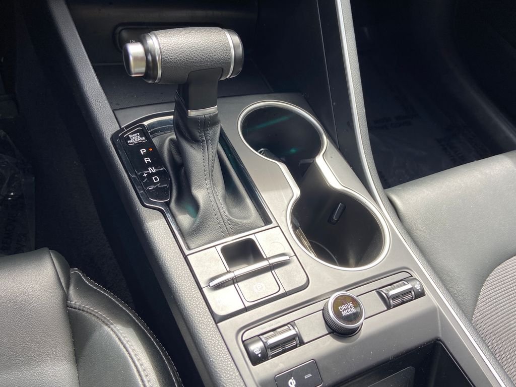 2024 Kia K5 GT-Line - Photo 21