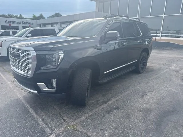 2021 GMC Yukon 4WD Denali's photo