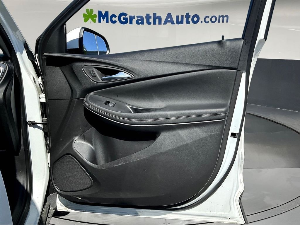 Used 2025 White Buick Preferred image 28
