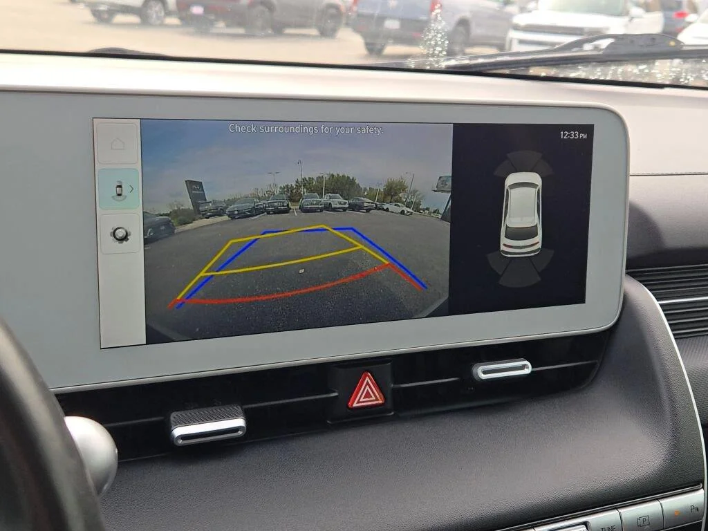 Used 2024 Digital Teal Hyundai SEL image 26