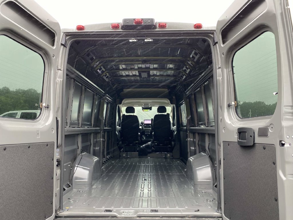 Used 2025 White Ram High Roof image 5