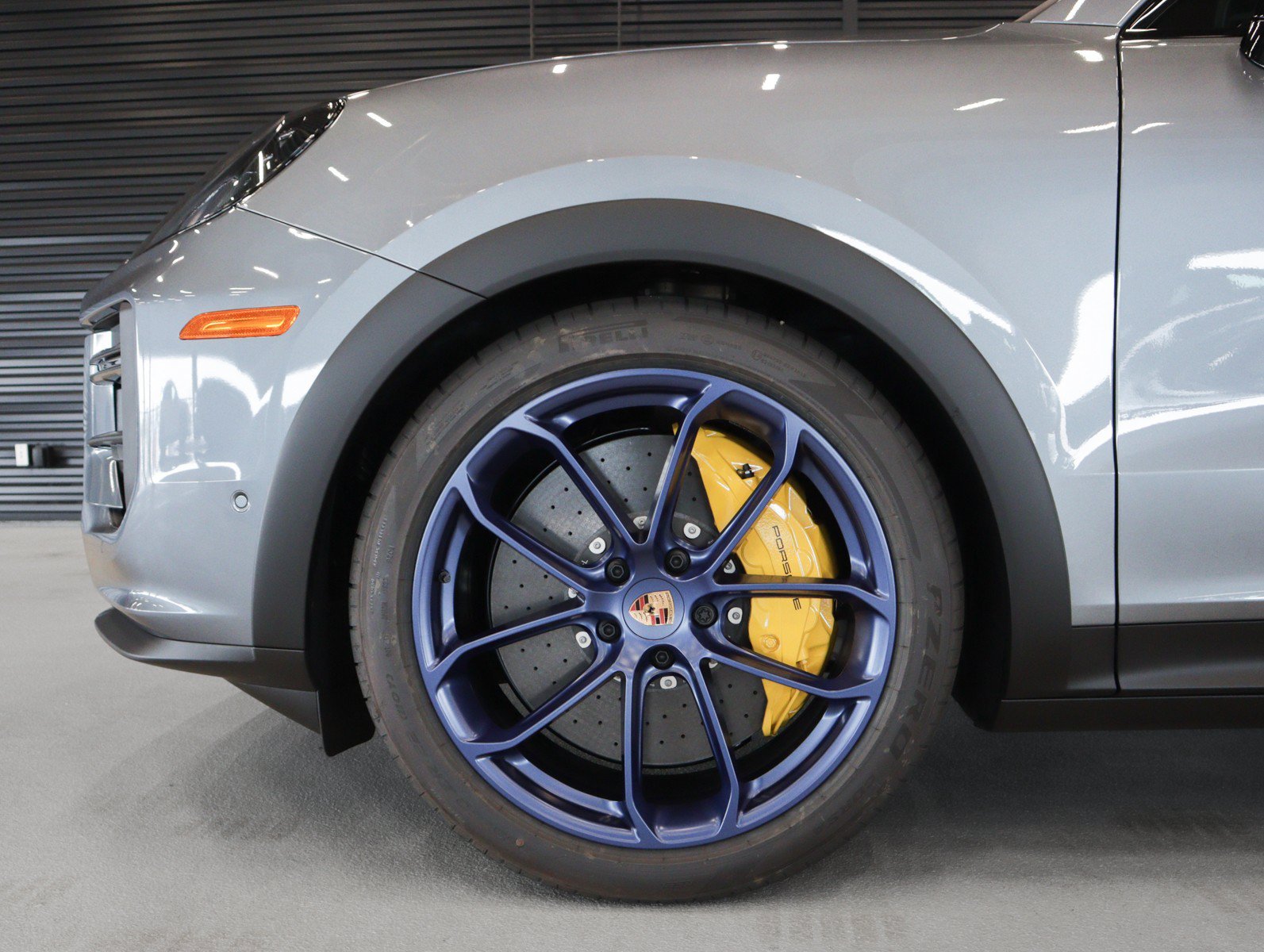 New 2026 Vanadium Grey Metallic Porsche Turbo GT image 12