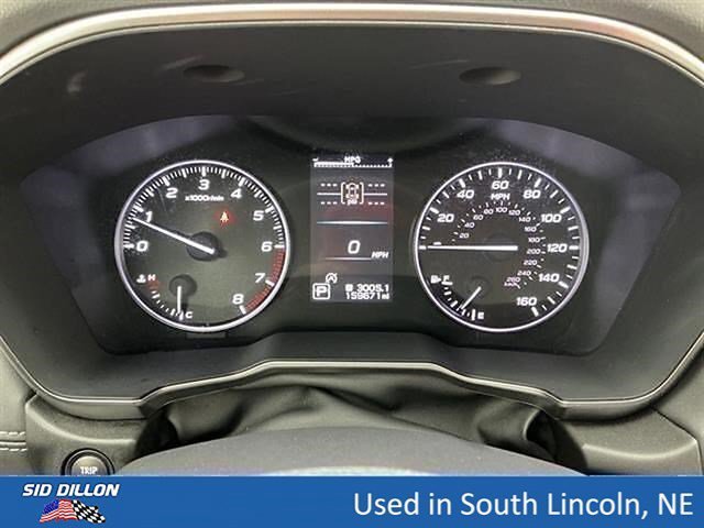 Used 2020 Crystal White Pea Subaru Limited image 11