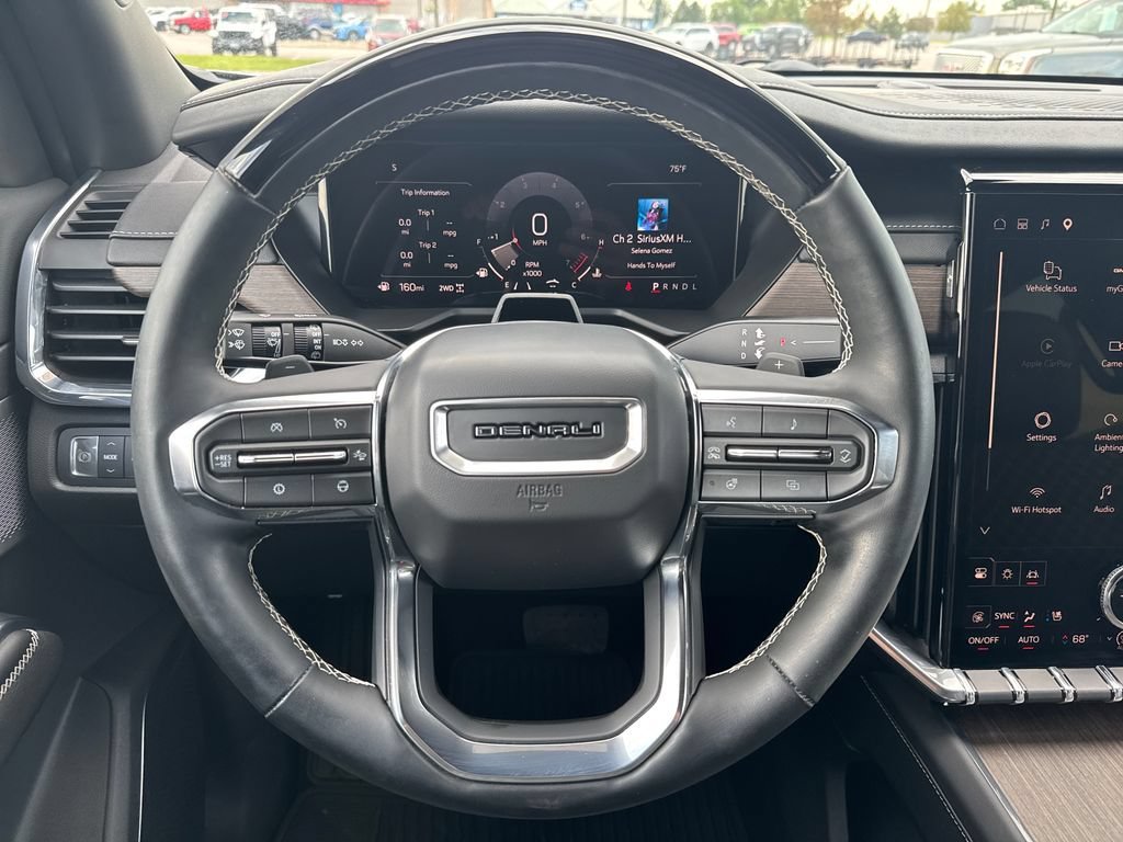 2025 GMC Acadia Denali - Photo 21